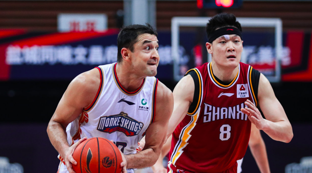 爱游戏体育 -今晨布鲁克林篮网临场应变——CBA季后赛节点到来，媒体盛赞，医务组通报恢复的简单介绍