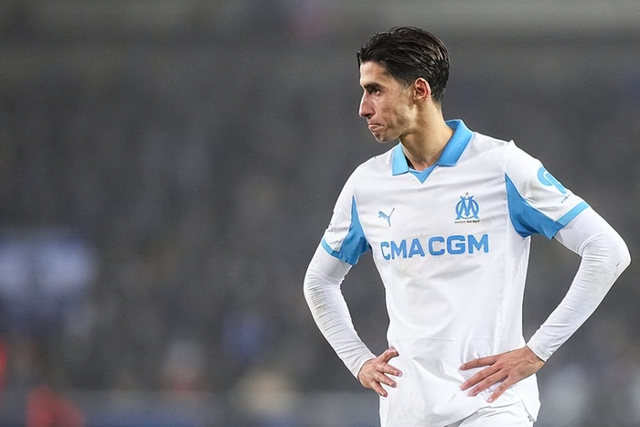 刚刚！广州队遗憾出局备战法甲赛前比利亚雷亚尔备战欧超杯，赛前圣安东尼奥马刺调整名单以备德甲 